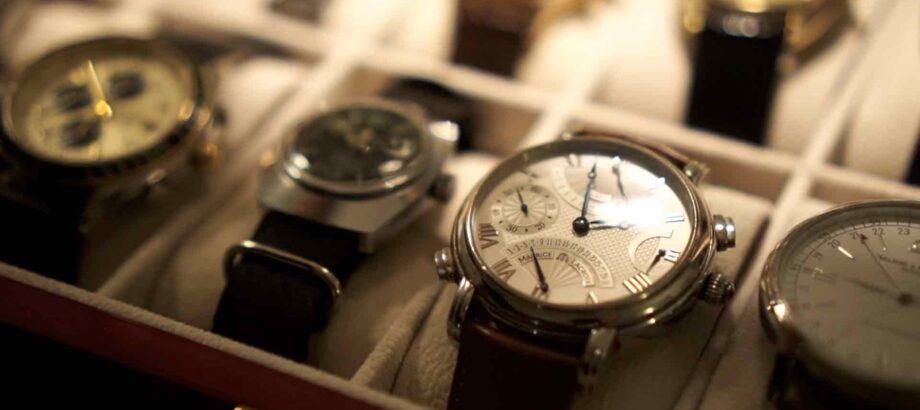 Des montres de la boutique AMZ Horlogerie